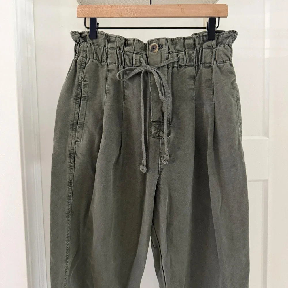 Free People Margate Pleated Trouser Olive Green Paperbag Waist‎ Pants Size Small